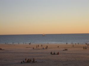 c13-An Australian Christmas - mylusciouslife.com - broome beach.JPG